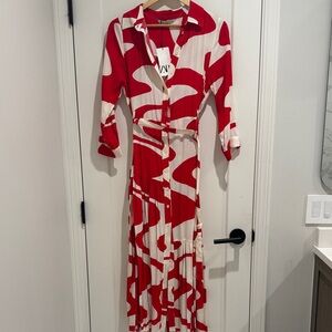 Zara Red and White Abstract Long Sleeve Dress